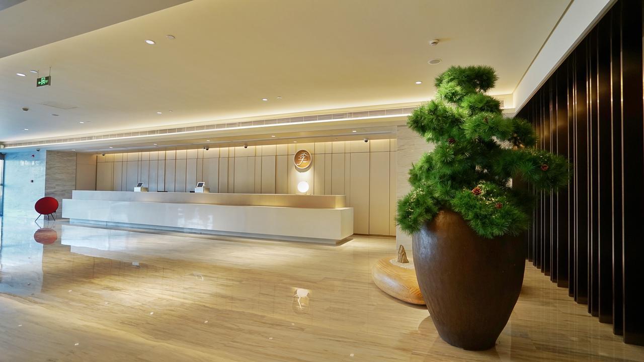 Ji Hotel Shanghai Hongqiao National Convention And Exhibition Center Xujing Екстериор снимка